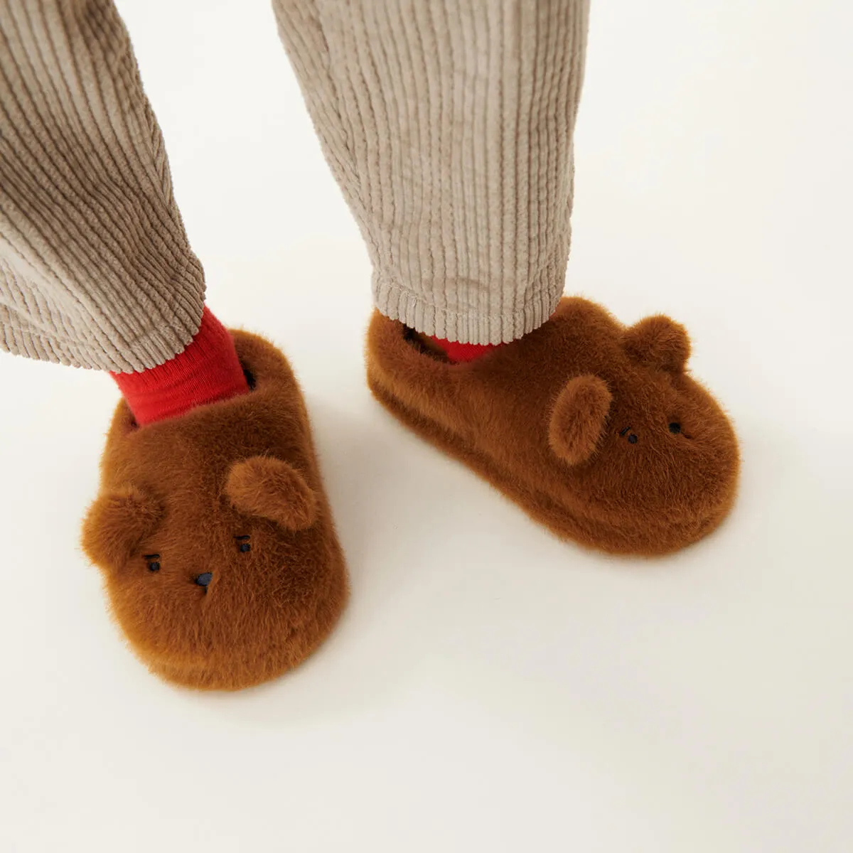 Avaja Bear Slippers in Golden Caramel by Liewood
