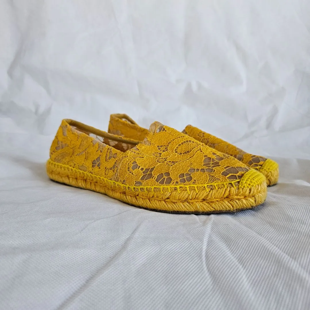 Dolce & Gabanna yellow lace espadrilles
