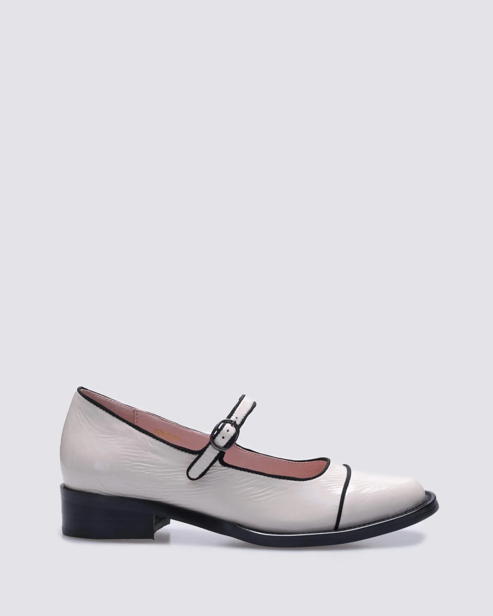 JUICY MARYJANE FLATS ECRU PATENT LEATHER