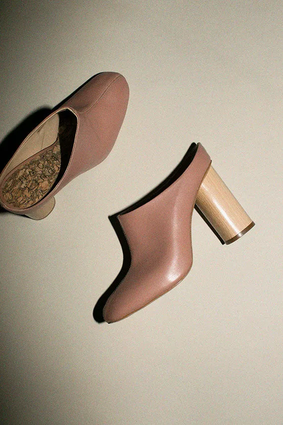 Rose High Mule