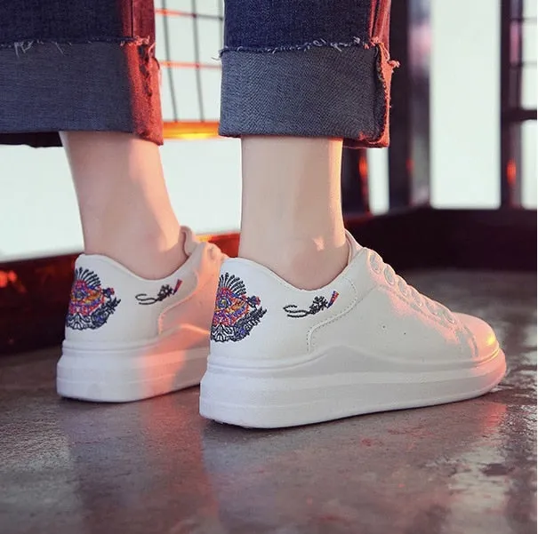 Women Shoes Fashion Embroidered Breathable Hollow Lace-Up Sneakers