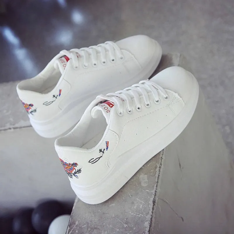 Women Shoes Fashion Embroidered Breathable Hollow Lace-Up Sneakers